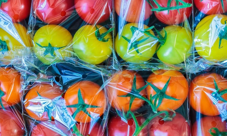 Depicting the Challenges and Trade-Offs of Introducing Bio-based Plastics in the Food Packaging Value Chain card