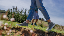 MIRET - Ecological Sneakers card